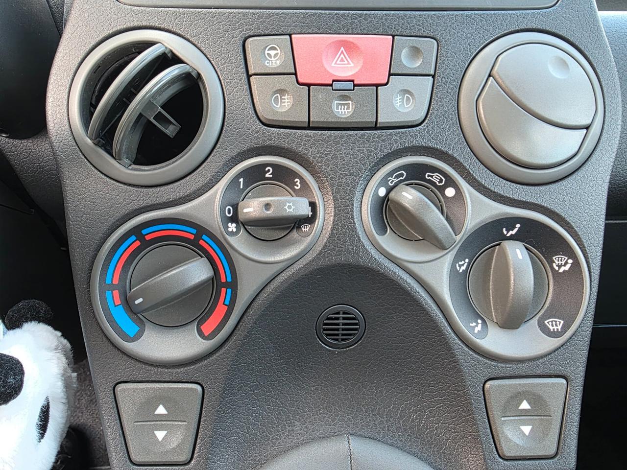 Fiat Panda 1.2 Emotion Dualogic
