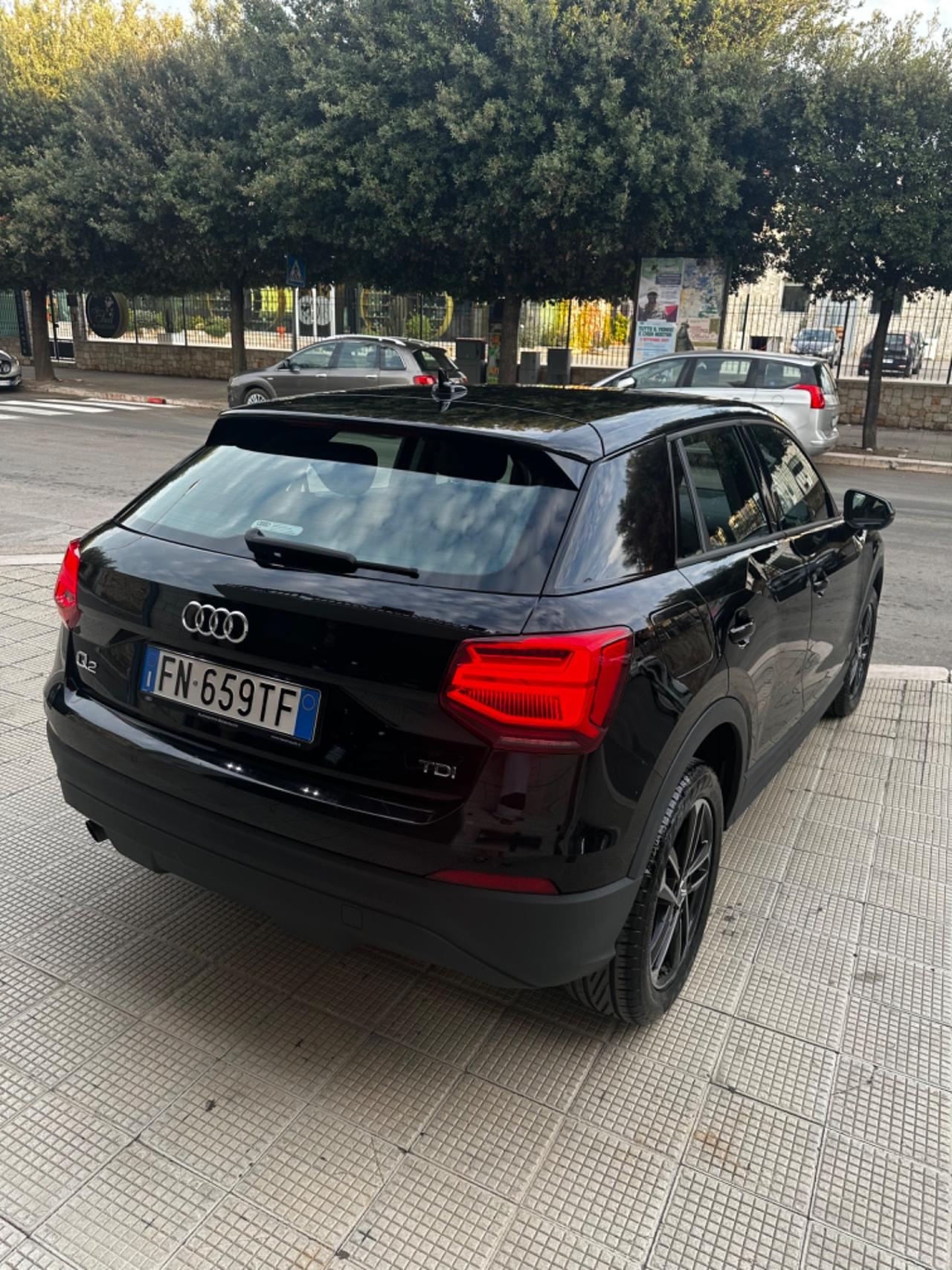 Audi Q2 1.6 TDI S tronic Navi Led radar