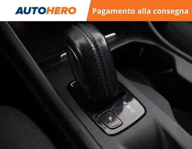 VOLVO XC40 T2 Geartronic Momentum Pro