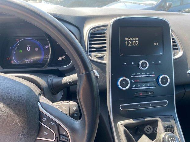 RENAULT Grand Scenic Blue dCi 120 CV Sport Editi