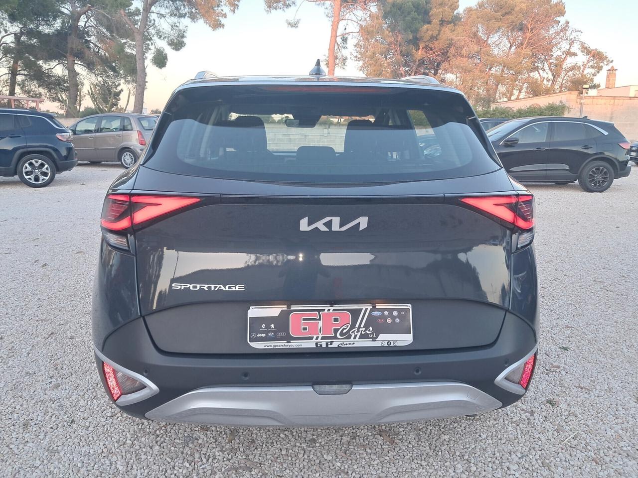 Kia Sportage 1.6 CRDI-136cv*B-LED*NAVY*VIRTUAL