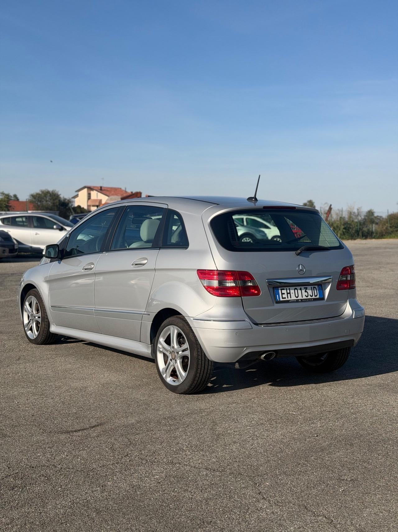 Mercedes-benz B 200 CDI Premium