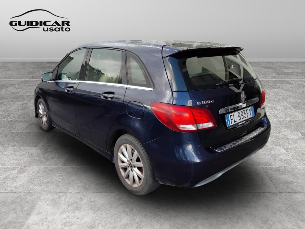 Mercedes-Benz Classe B - T246 - B 180 d (cdi) Sport auto