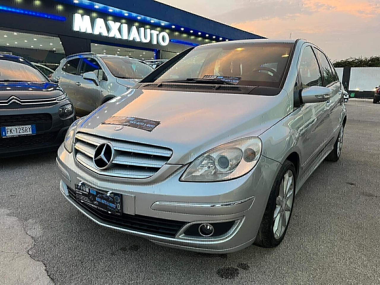 Mercedes-benz B 180 CDI 1 PROPRIETARIO (SI)