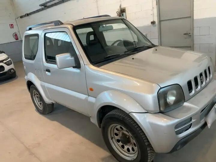 Suzuki Jimny 4x4 Benzina