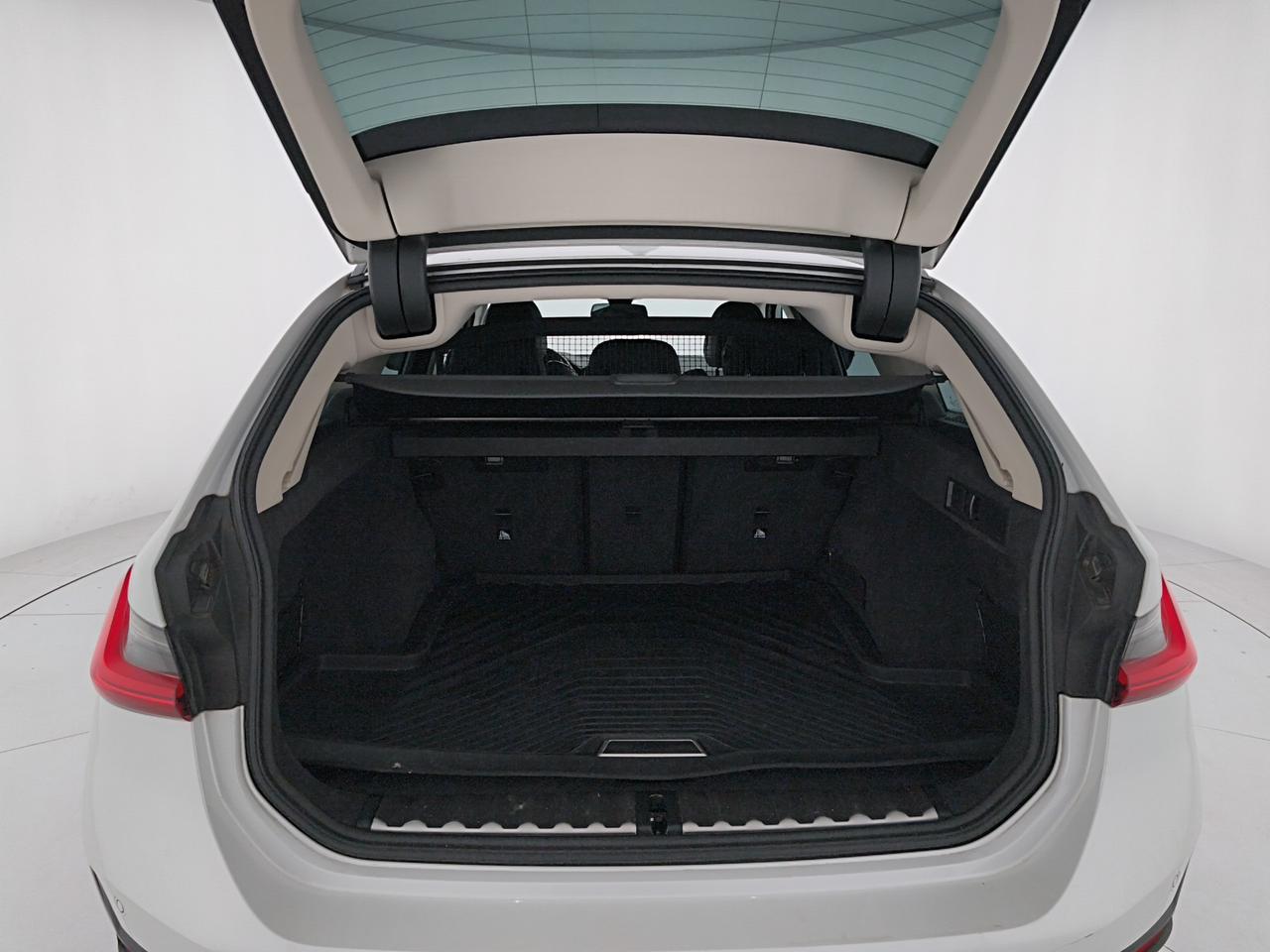 BMW Serie 3 320d Touring Sport