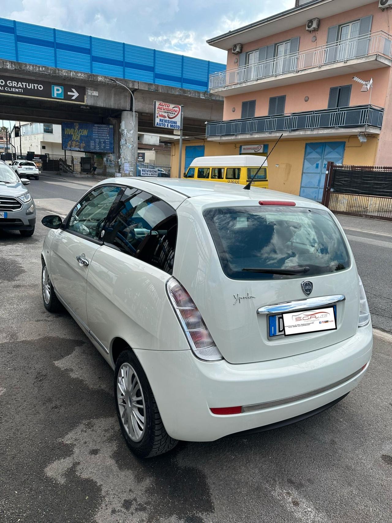 Lancia Ypsilon 1.4 Oro Ecochic GPL