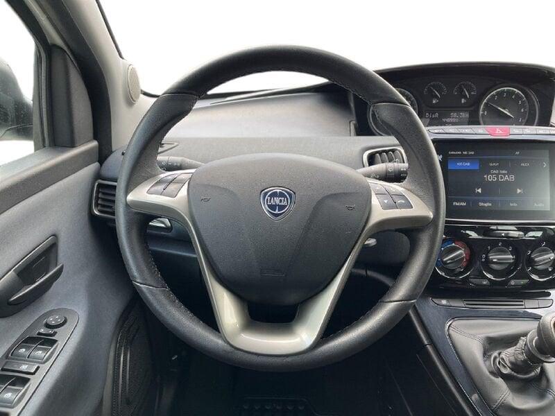 Lancia Ypsilon III 2021 1.0 firefly hybrid Gold Plus s&s 70cv 5p.ti