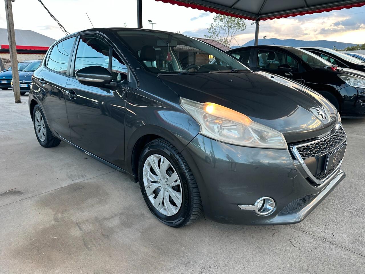 PEUGEOUT*208*1.4 GPL*NEOPATENTATI*CARPLAY*