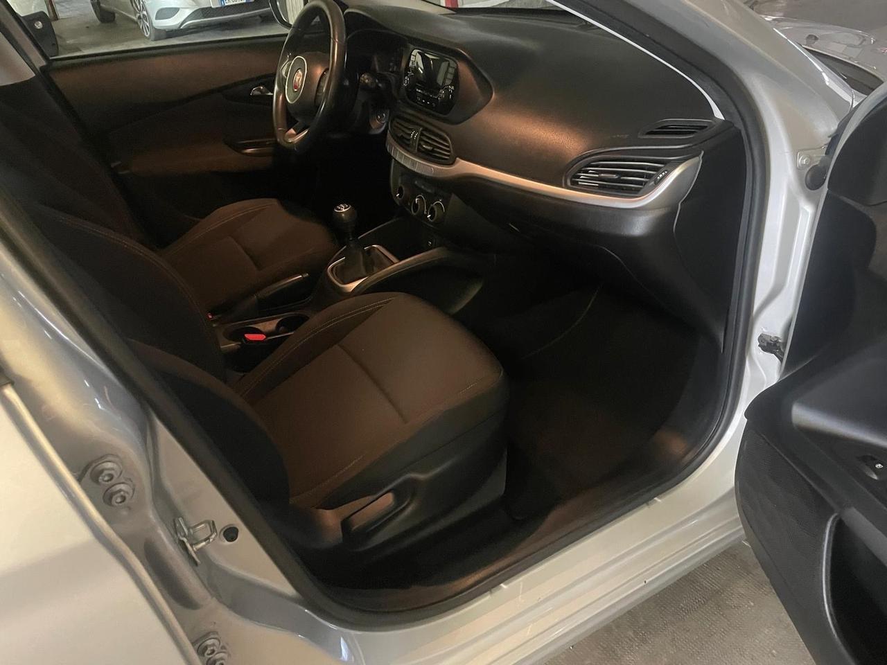 Fiat Tipo 1.4 SW Lounge