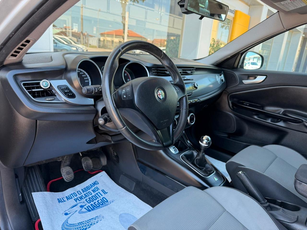 Alfa R. Giulietta 2.0 JTDm-2 140 CV Progression