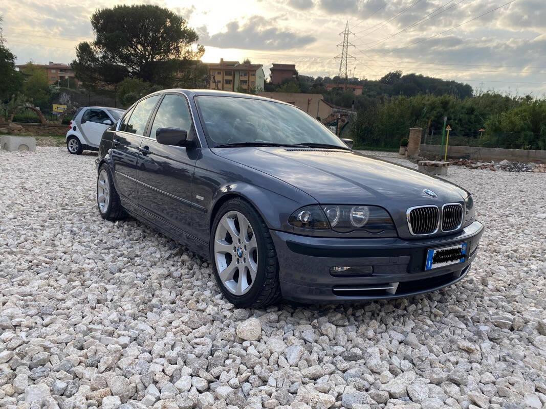 BMW Serie 3 320i Attiva E 46 TARGA ORO ASI