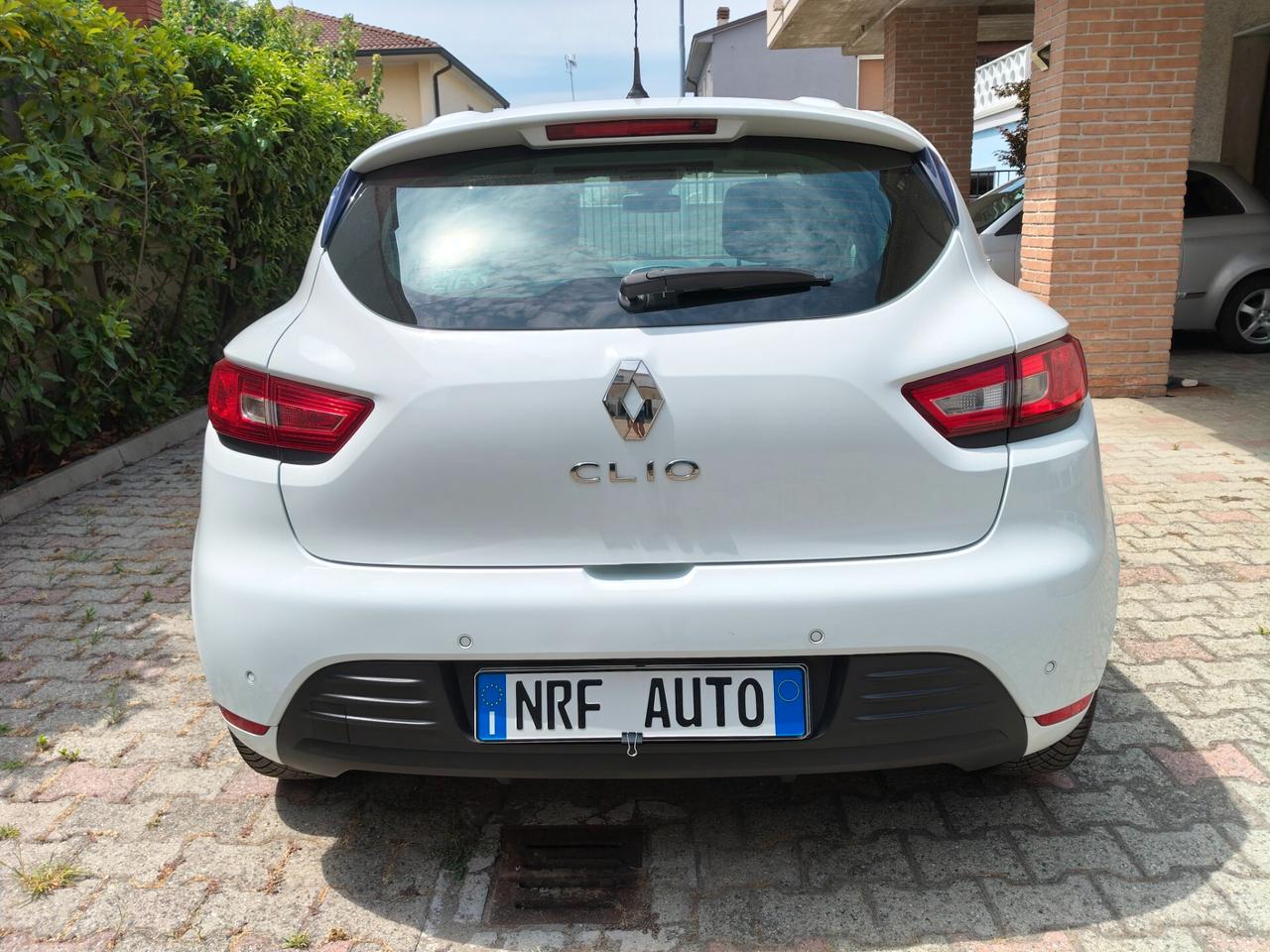 Renault Clio 1.2 75CV 5 porte Zen