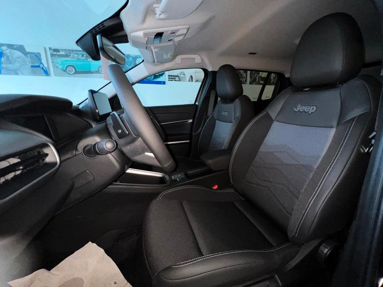 Jeep Avenger 1.2 Turbo 110 CV MHEV Summit