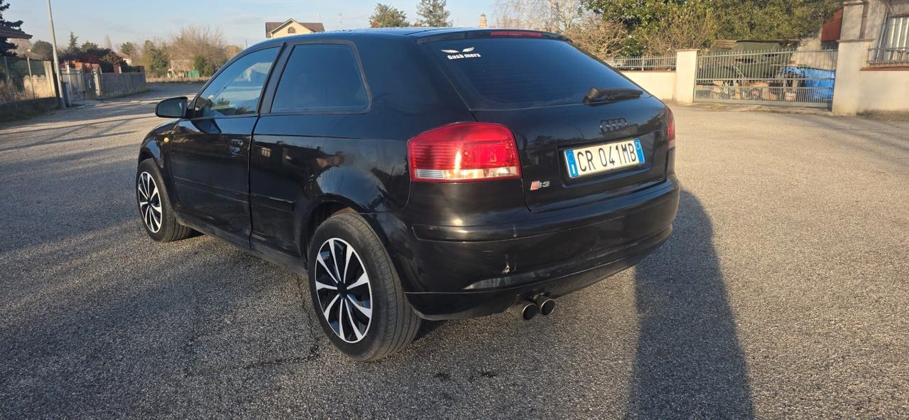 Audi A3 2.0 16V TDI Attraction