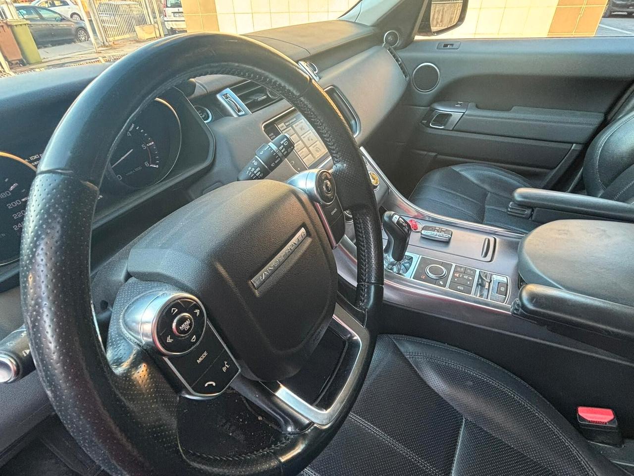 Land Rover Range Sport 3.0 TDV6 HSE Dynamic
