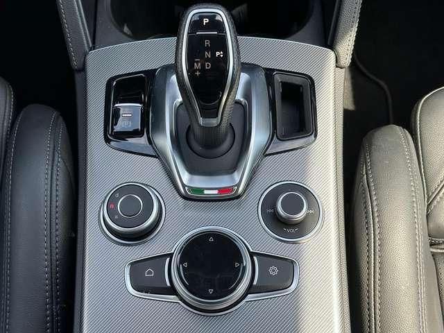 Alfa Romeo Stelvio 2.2 TD 210 CV Veloce AT8 Q4