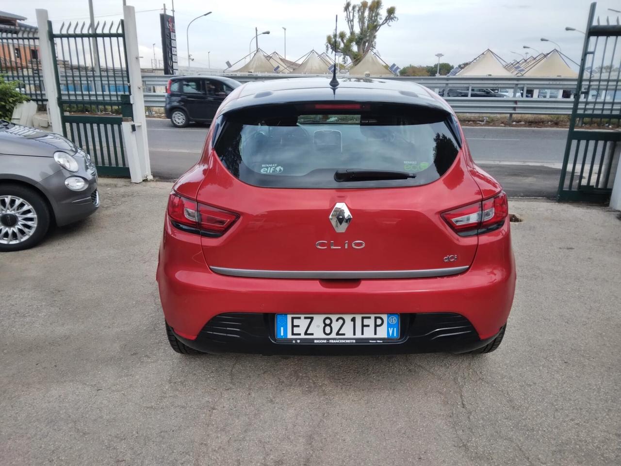 Renault Clio 1.5 dCi Costume National 2015