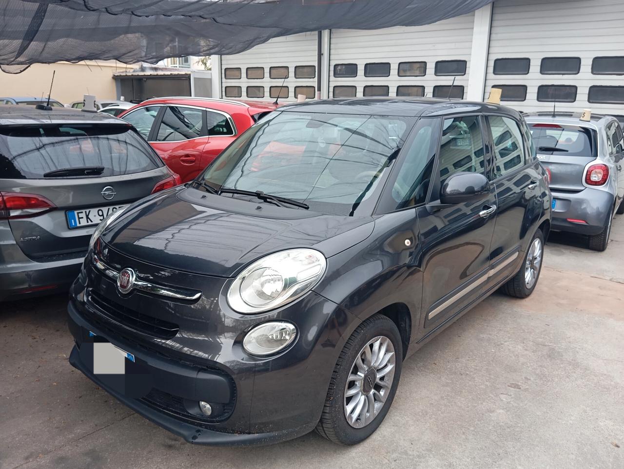 Fiat 500L 1.4 95 CV Lounge valuto permute