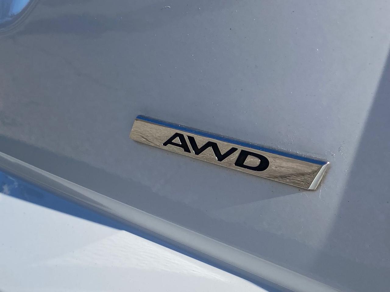 Jaguar E-Pace R-Dynamic HSE D 150 #8021