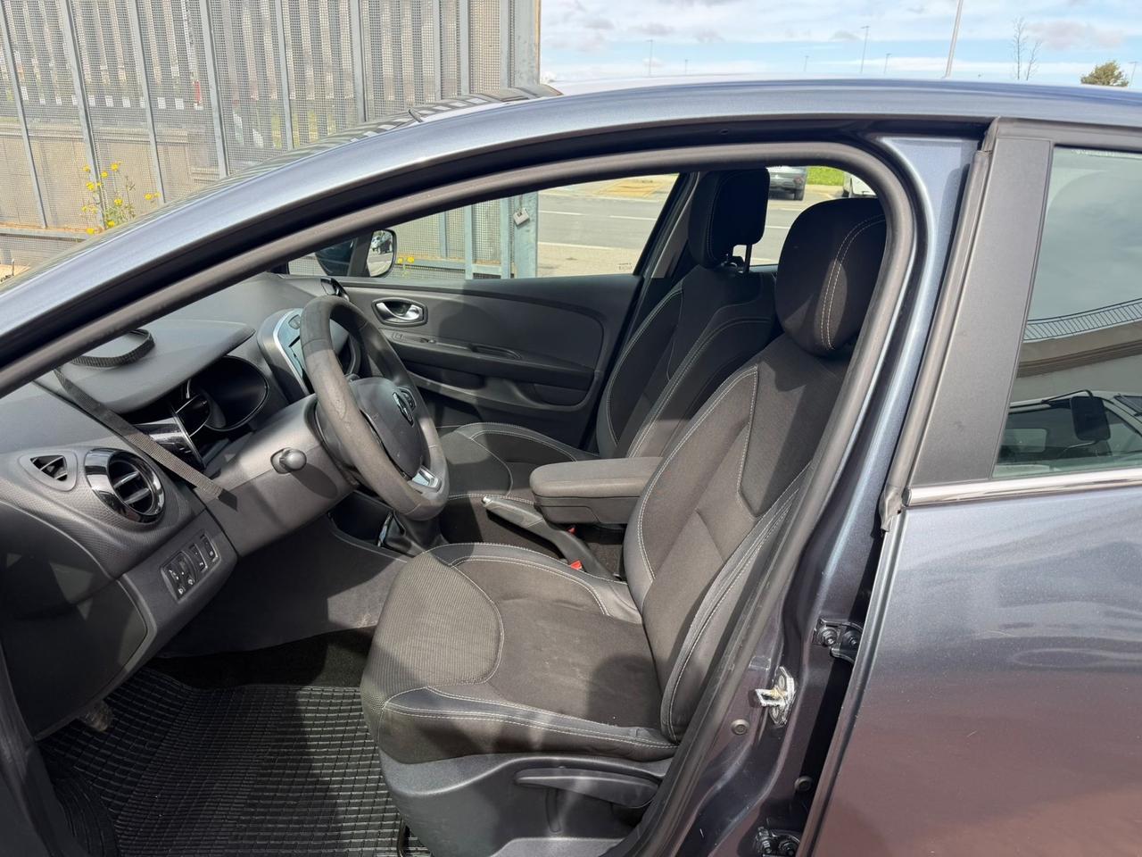 Renault Clio dCi 8V 75CV Start&Stop 5 porte Energy Zen