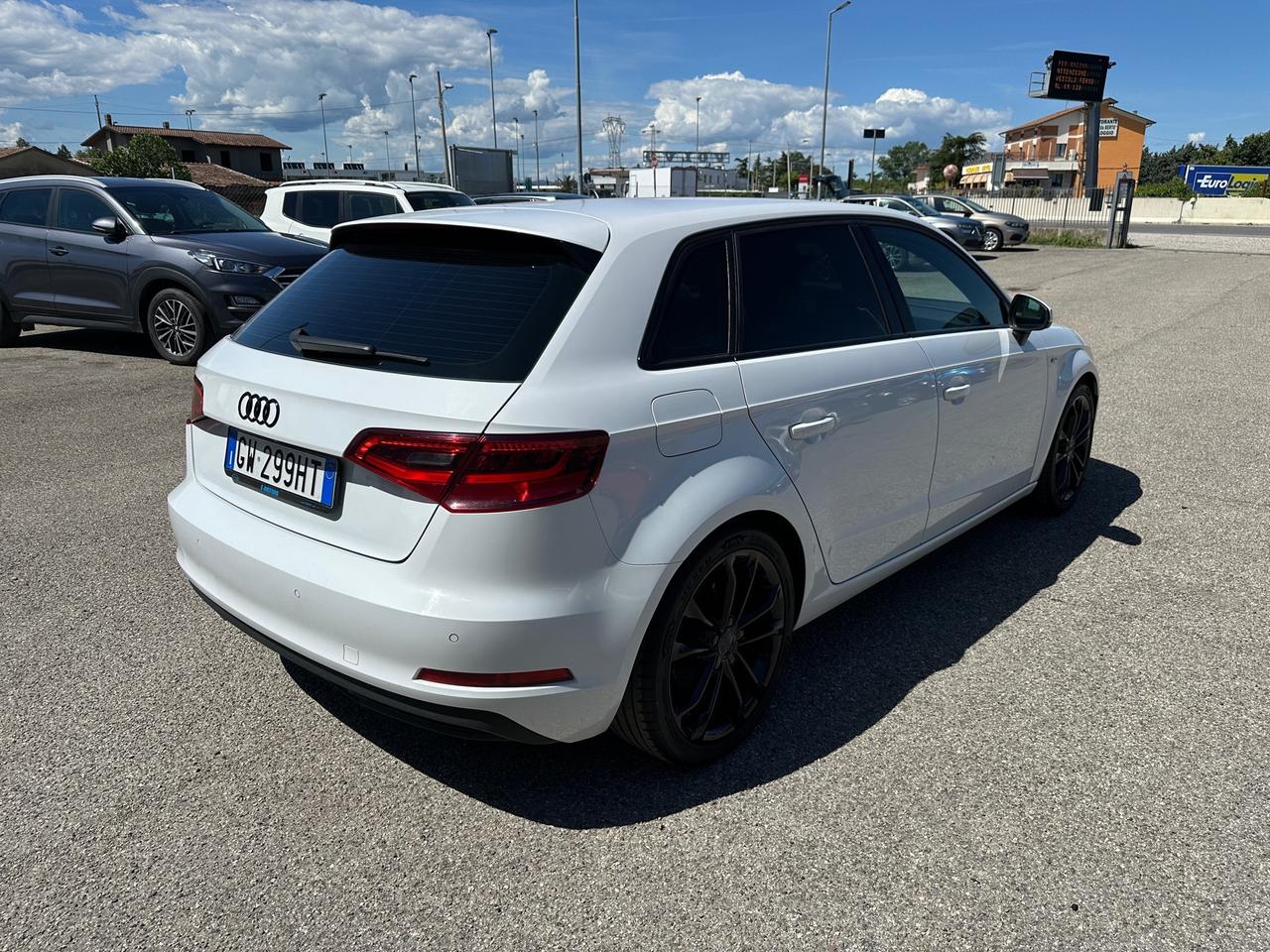 Audi A3 SPB 1.4 TFSI S tronic g-tron S-Line - 2015