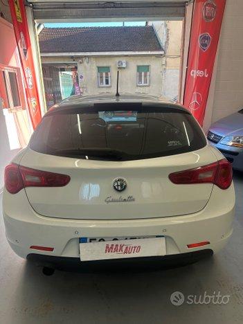 Alfa Romeo Giulietta 1.6 JTDm-2 105 CV Distinctive