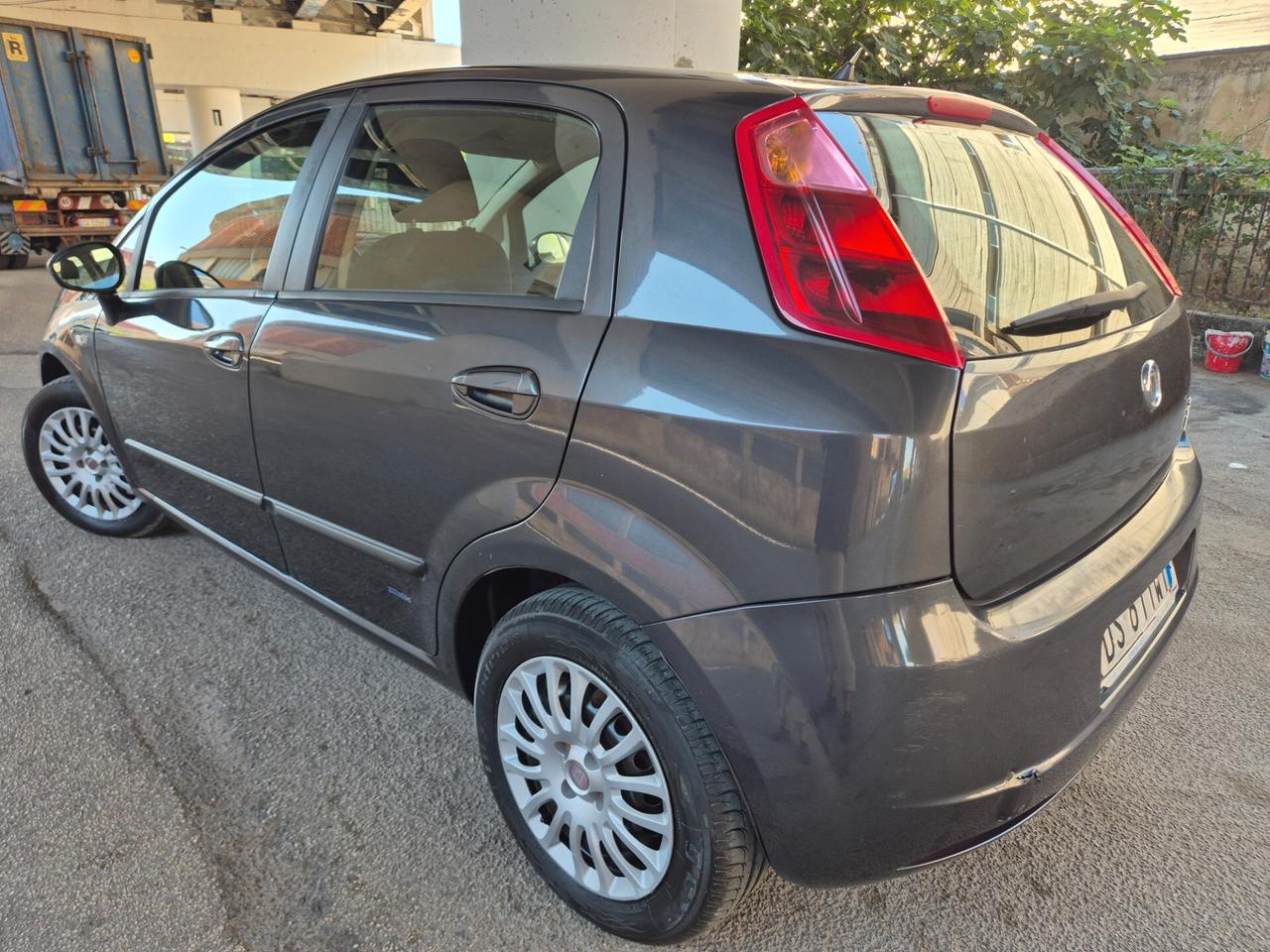 FIAT GRANDE PUNTO 1,3 M-JET NUOVISSIMA DEL 2009