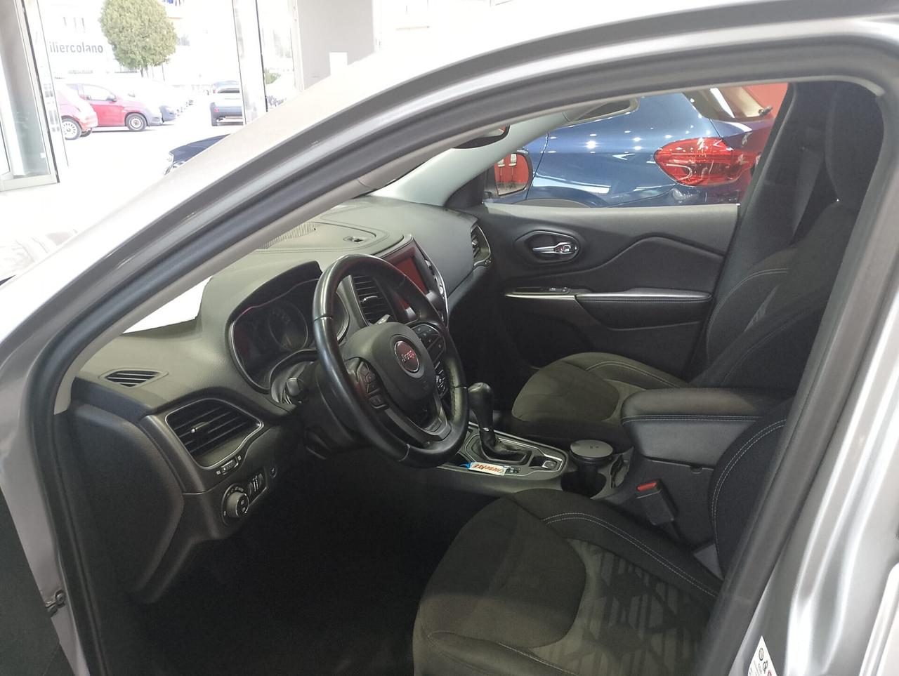 Jeep Cherokee 2.2 Mjt Longitude