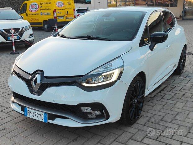 Renault Clio TCe 220CV EDC 5 porte Energy R.S.