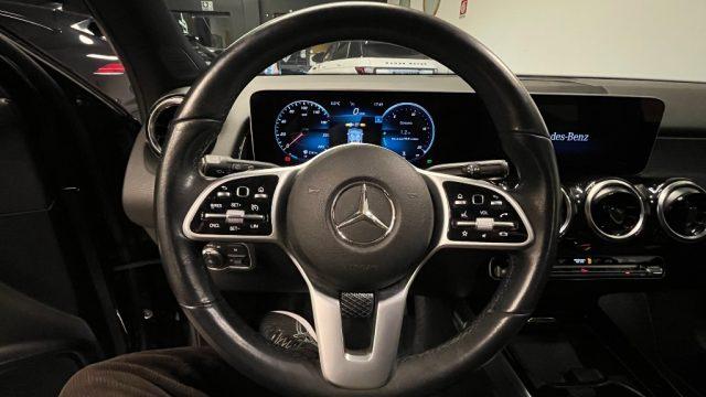 MERCEDES-BENZ GLB 200 d Automatic 4Matic Sport