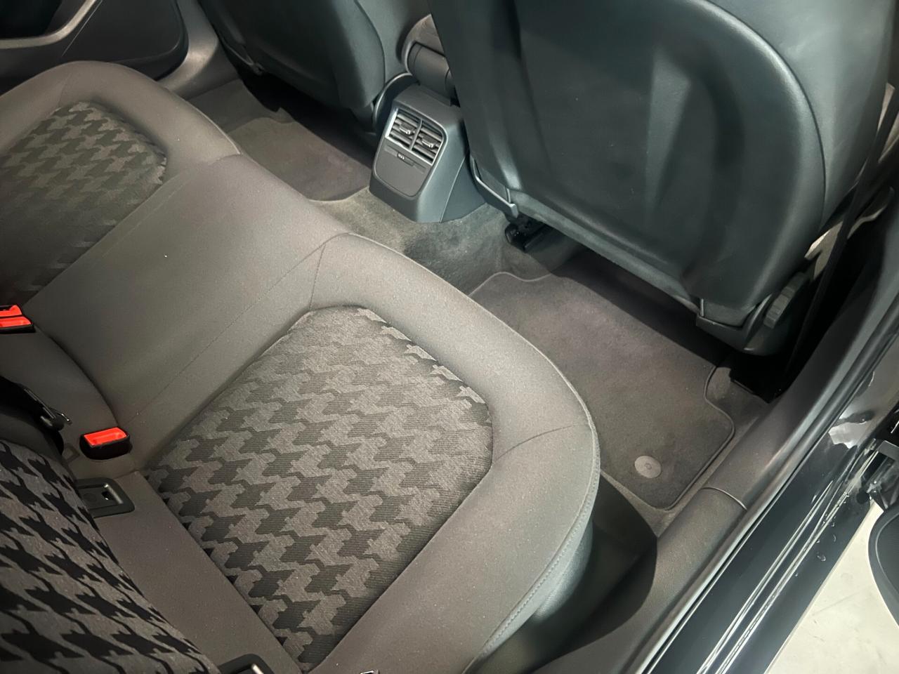 Audi A3 SPB 1.6 TDI 110cv euro 6 ok neopatentati