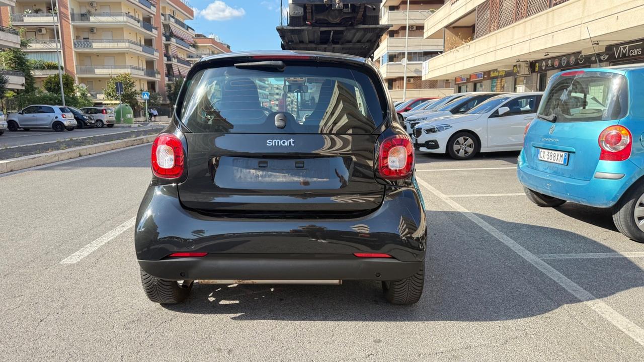 Smart ForTwo 90 0.9 Turbo twinamic PassionLED NAVI PANORAMA CERCHI PDC