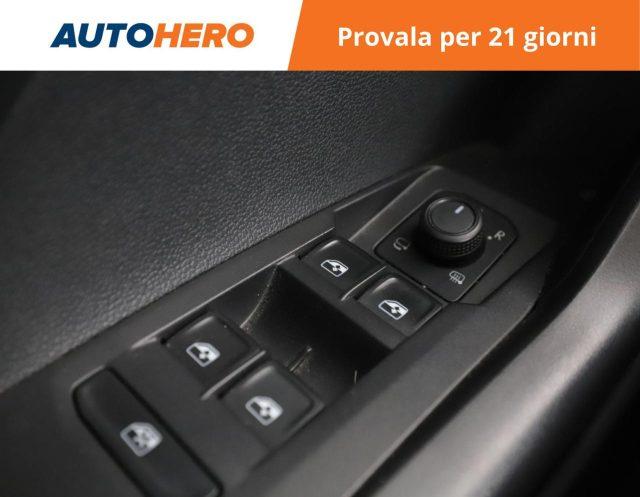 VOLKSWAGEN T-Cross 1.0 TSI 110 CV Sport