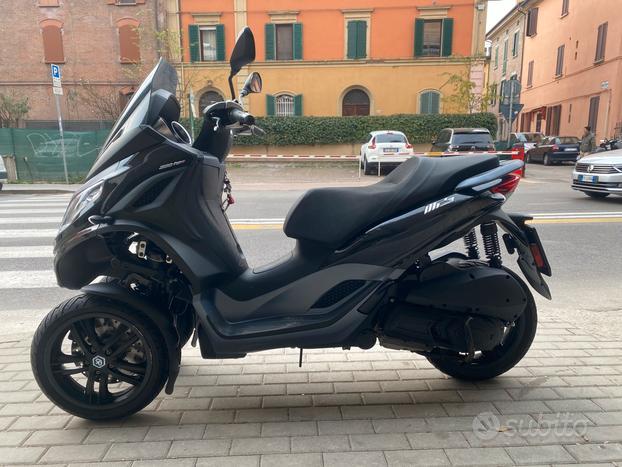 Piaggio MP3 cc 300 HPE anno 2022 km 5000