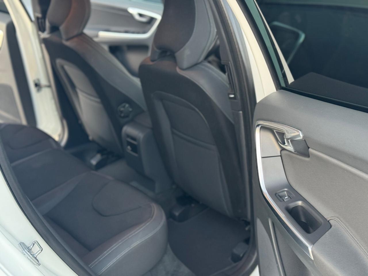 Volvo XC 60 Manuale Euro 6 !