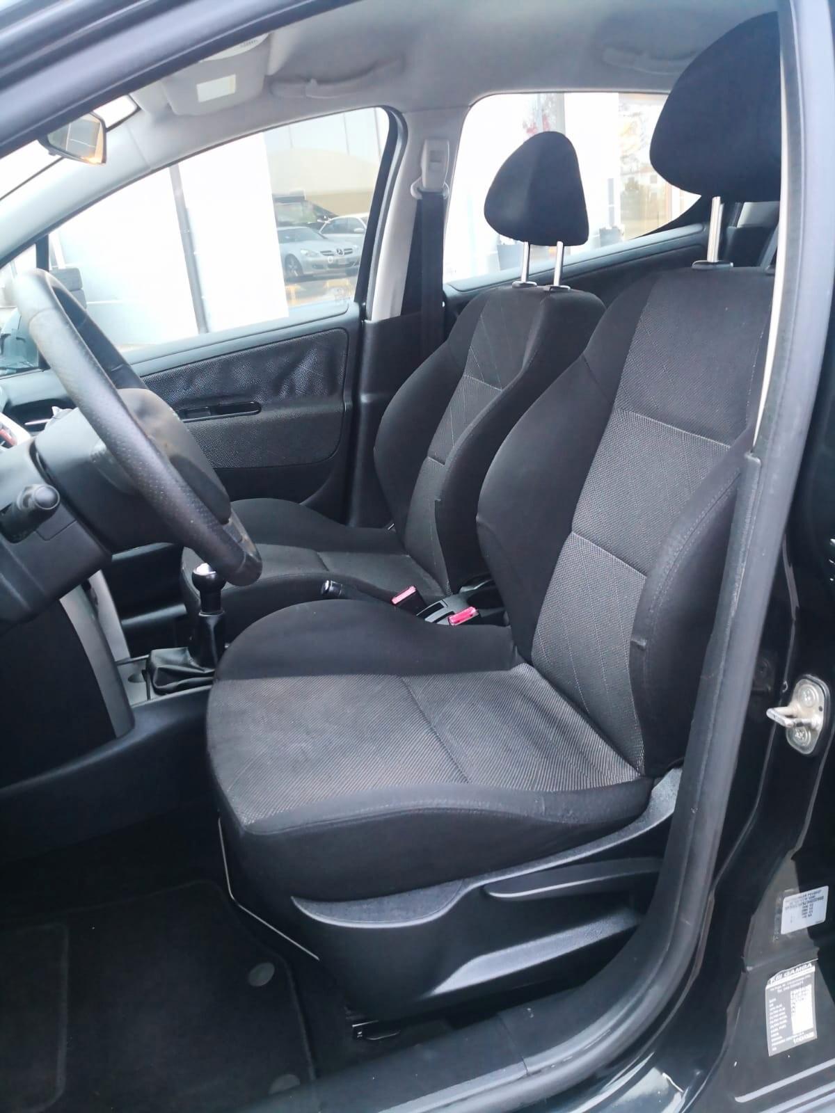 Peugeot 207 1.4 benz 95CV 5p. ***NEOPATENTATI***