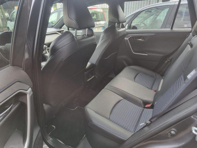 TOYOTA RAV 4 MY23 RAV4 2.5 HV (222CV) E-CVT AWD-i Business