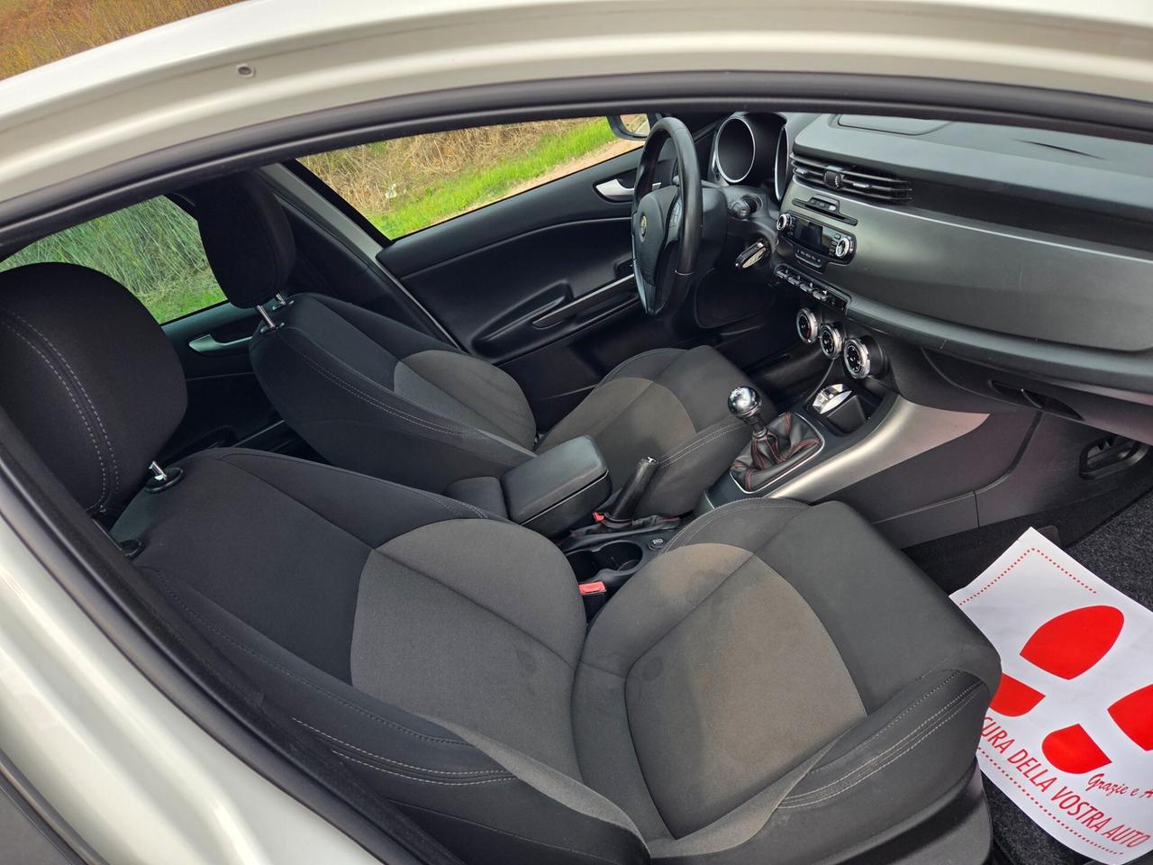 Alfa Romeo Giulietta 1.6 JTDm-2 105 CV Exclusive 2013