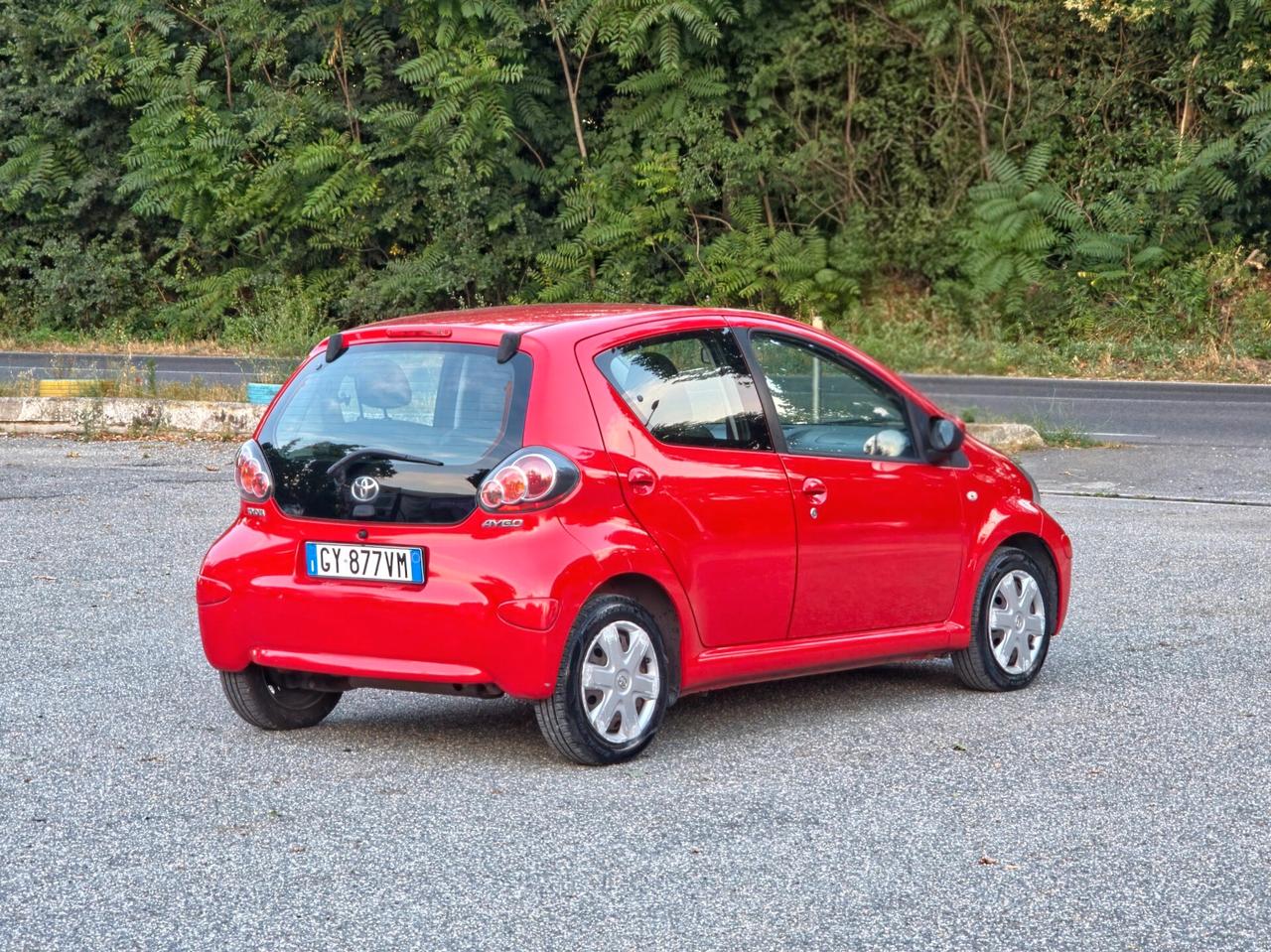Toyota Aygo 1.0 12V CV-68 VVT-i 5 porte Sol 2009-E4 Manuale NEO