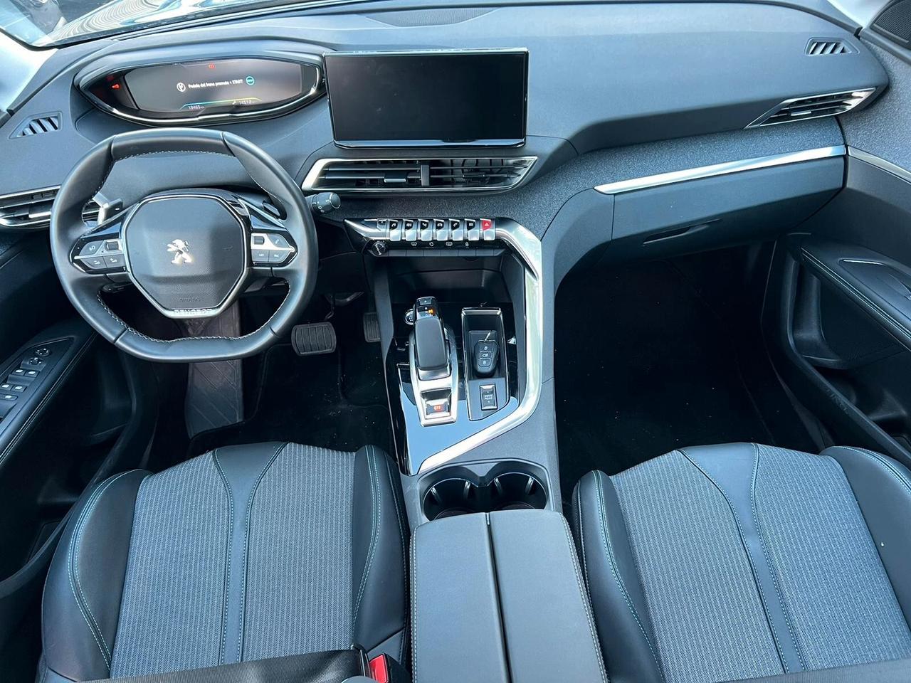 Peugeot 3008 Hybrid 225 e-EAT8 Allure