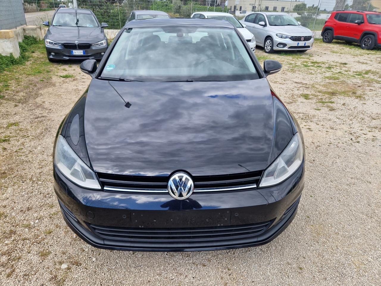 Volkswagen Golf 2.0 TDI DSG - 2014