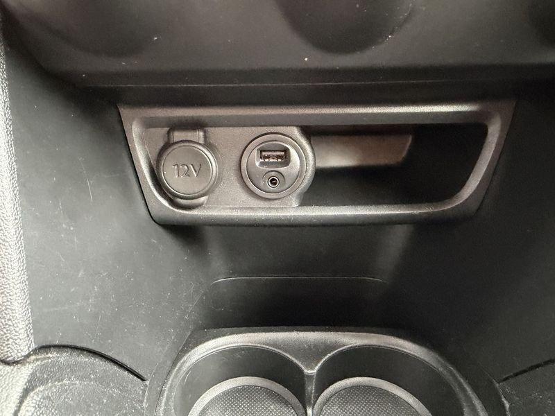 Peugeot 208 208 5p 1.2 puretech Allure 82cv DISTRIBUZIONE ESEGUITA NEL 2025