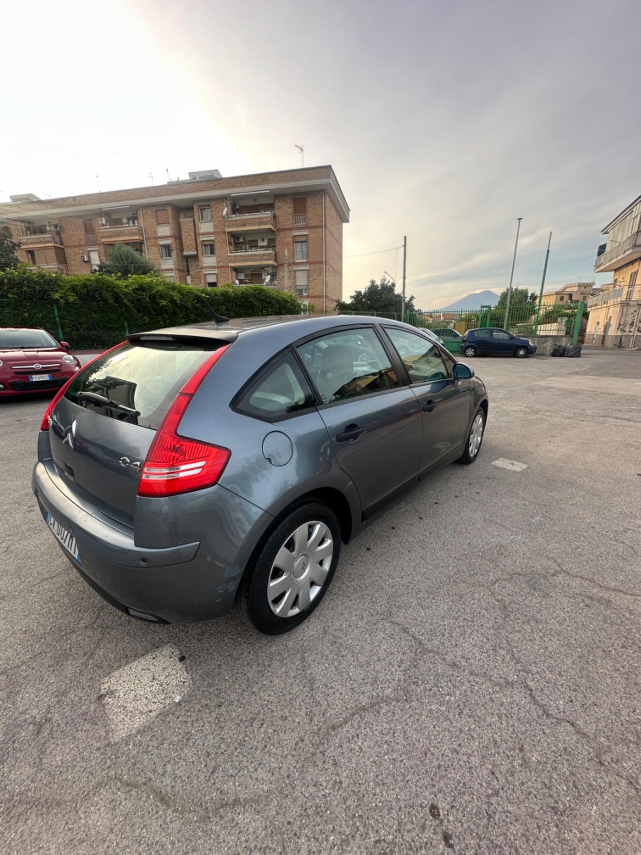 Citroen C4 1.4 Classique