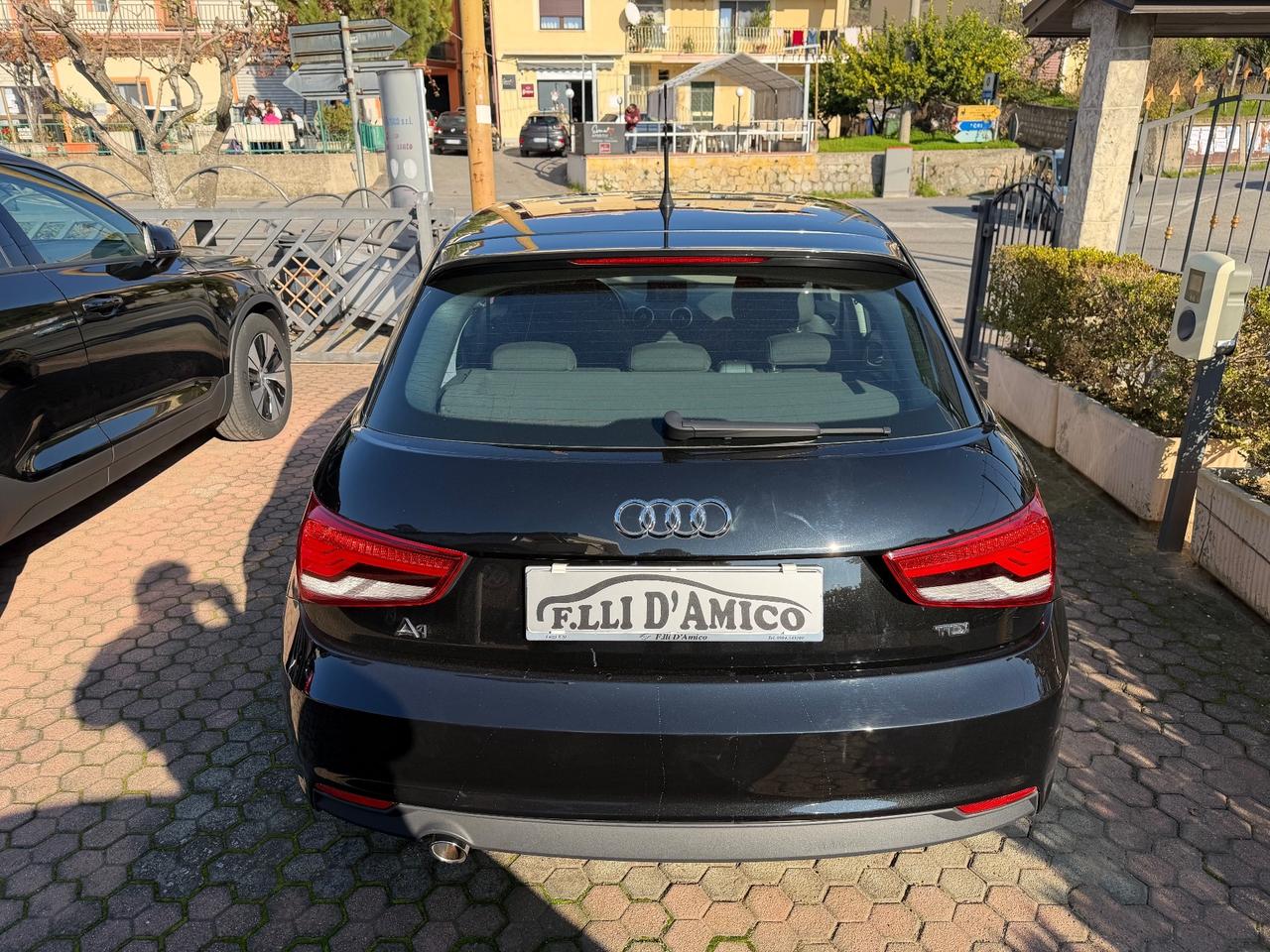 Audi A1 SPB 1.6 TDI 116 CV Metal plus