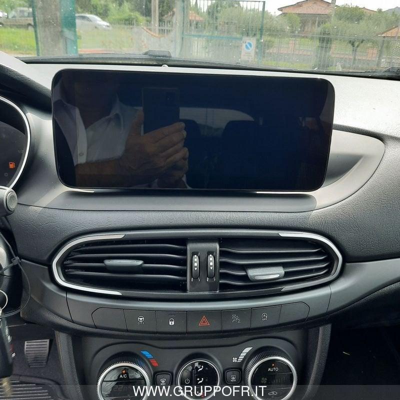 FIAT Tipo 1.0 5 porte Cross