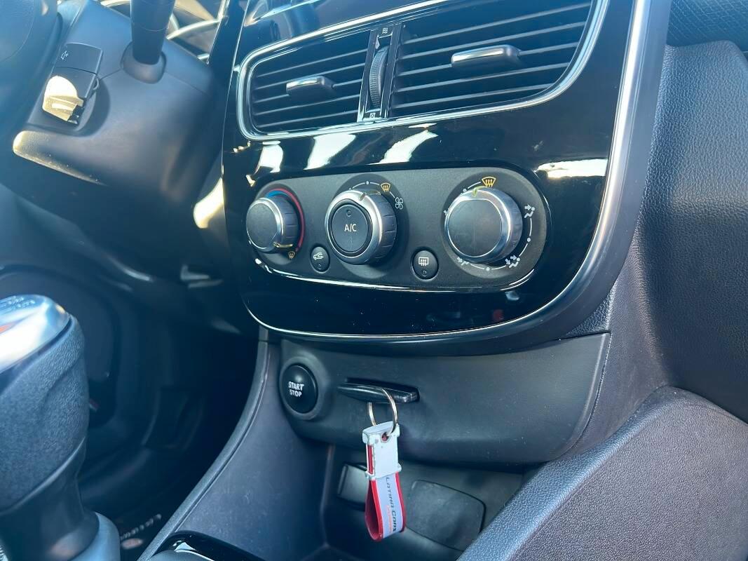 Renault Clio 1.5 dci energy Business 90cv Con NAVIGATORE