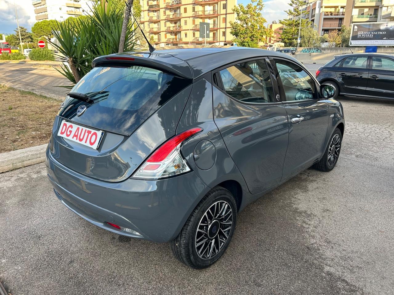 Lancia Ypsilon 1.2 benz. 69 CV GPL Ecochic 2018