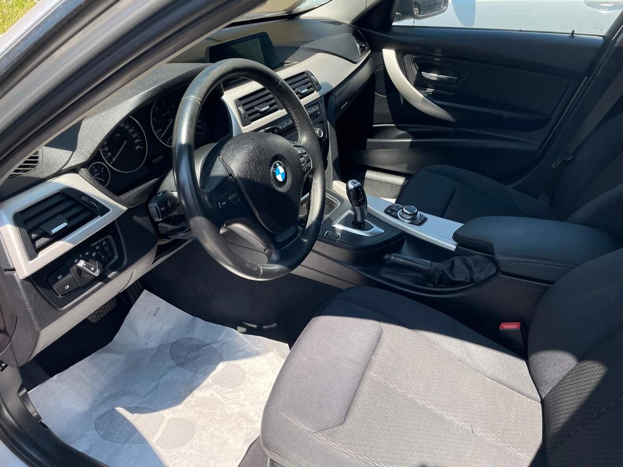 Bmw 320 320d xDrive Touring Sport Gancio di traino