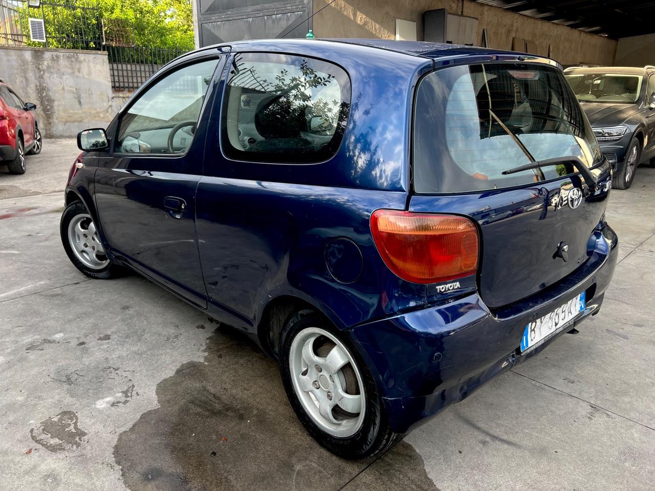 Toyota Yaris 1.4 tdi D-4D cat 3 porte